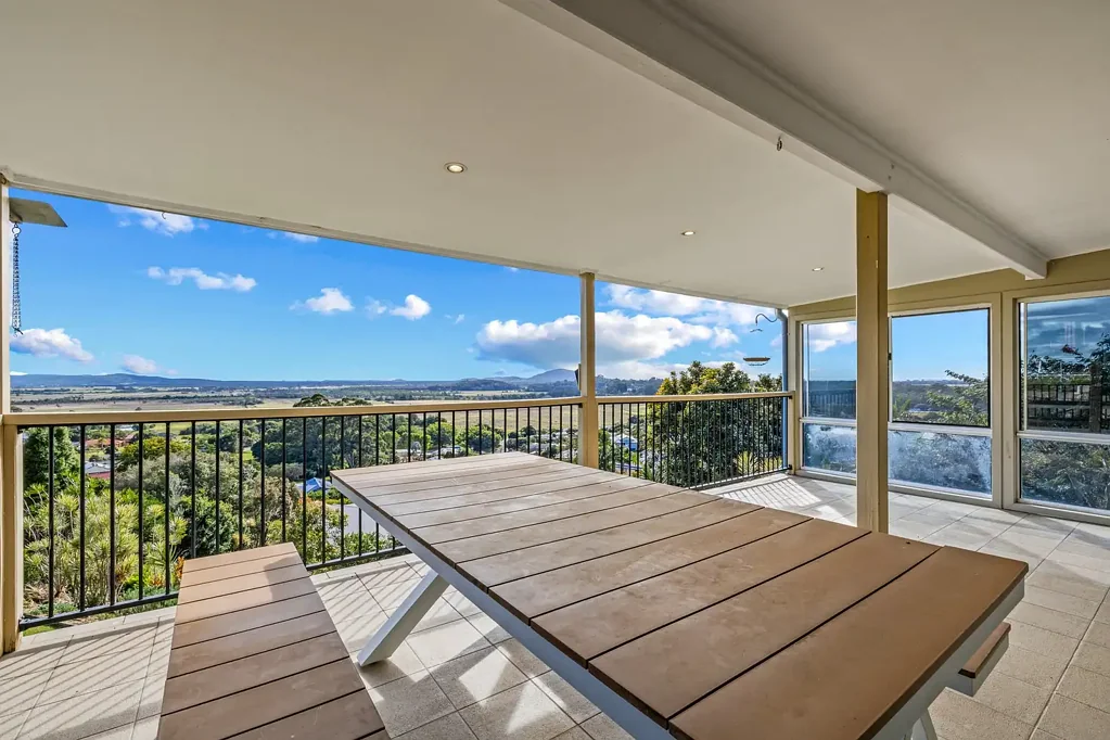 Charming 3-Bedroom Home with Scenic Views in Prime Bli Bli Location