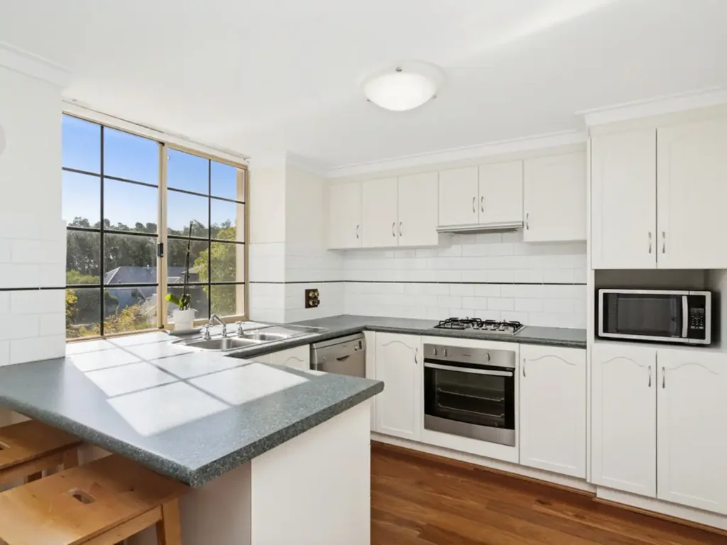 East Perth 2房  Townhouse Style - River Precint!