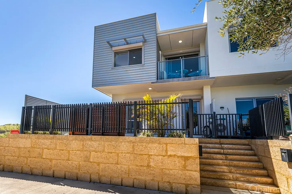 27/49 Palisades Boulevard, Secret Harbour, WA 6173