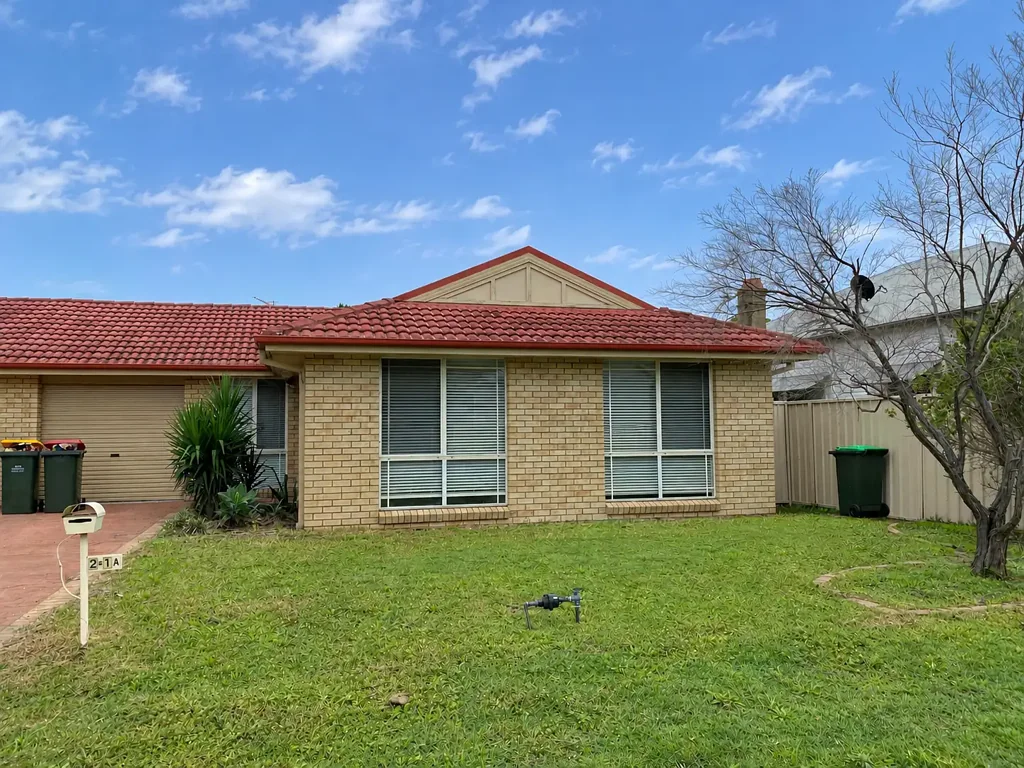 Well-Presented Duplex