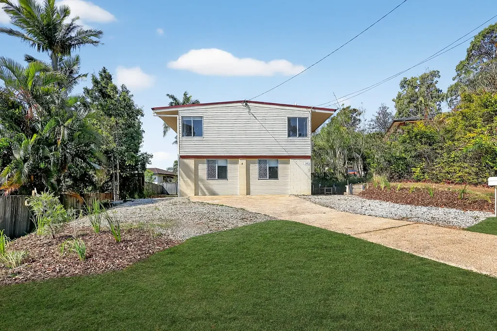 Bracken Ridge 4침실 Elevated Family Haven with Versatile Living!