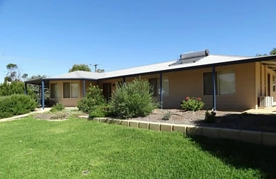 ਬਾਹਰੀ - 6A MEMORIAL AV, DOWERIN WA 6461