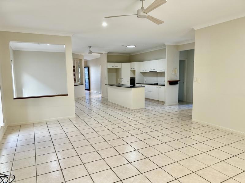 13 CAMPELLES AV, VARSITY LAKES QLD 4227, 0房, 0浴, House