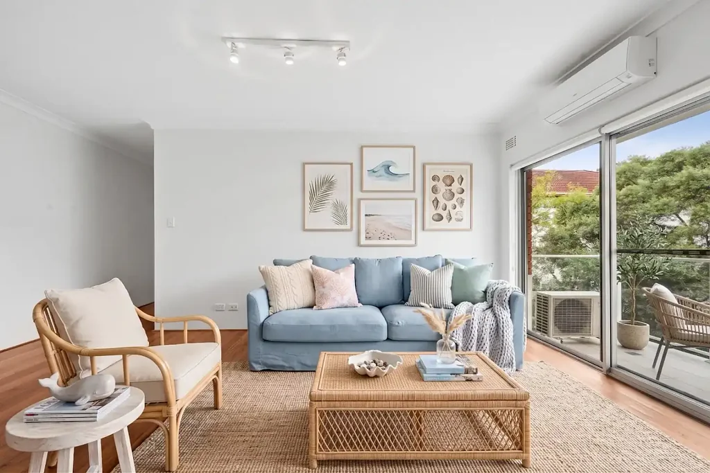Beach side living - Bright and sunny, spacious two bedroom apartment