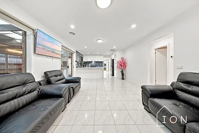 13 Taplan Crescent, Cranbourne West, VIC 3977, 4 Bedrooms, 2 Bathrooms, House