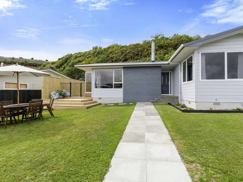 Kelson 3房  Modern Comforts & Great Location - Yes Please!