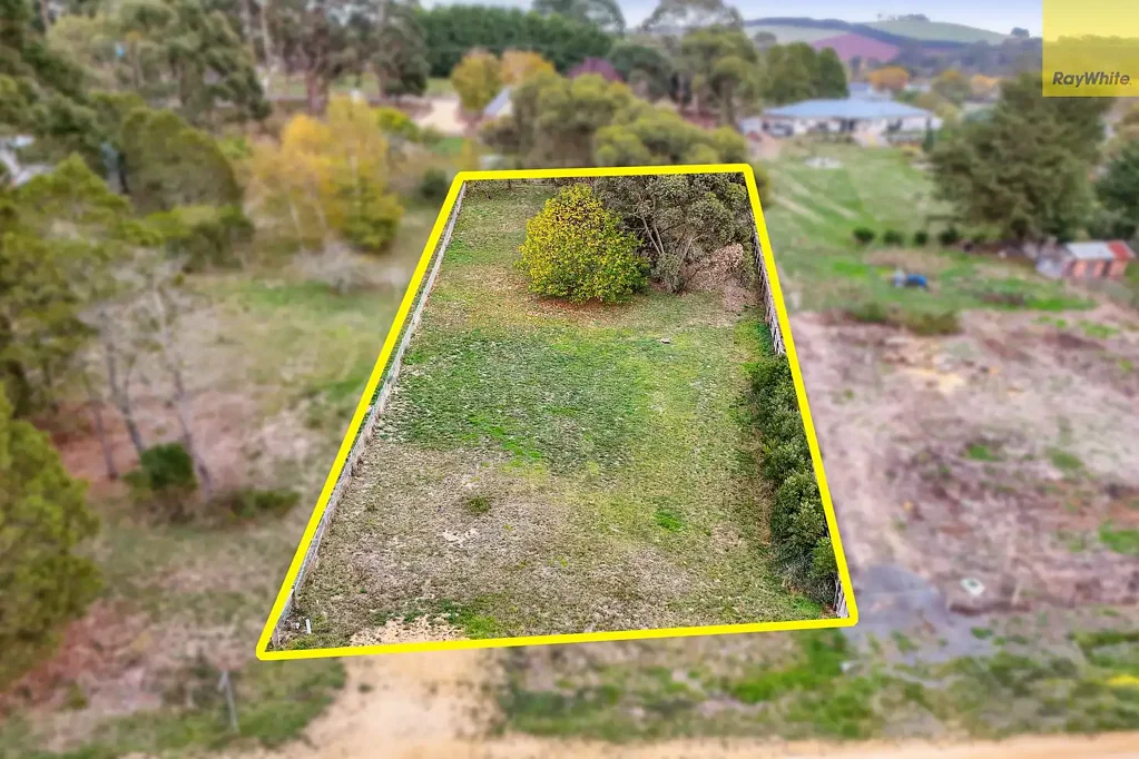 13 Grose Road, Gordon, VIC 3345