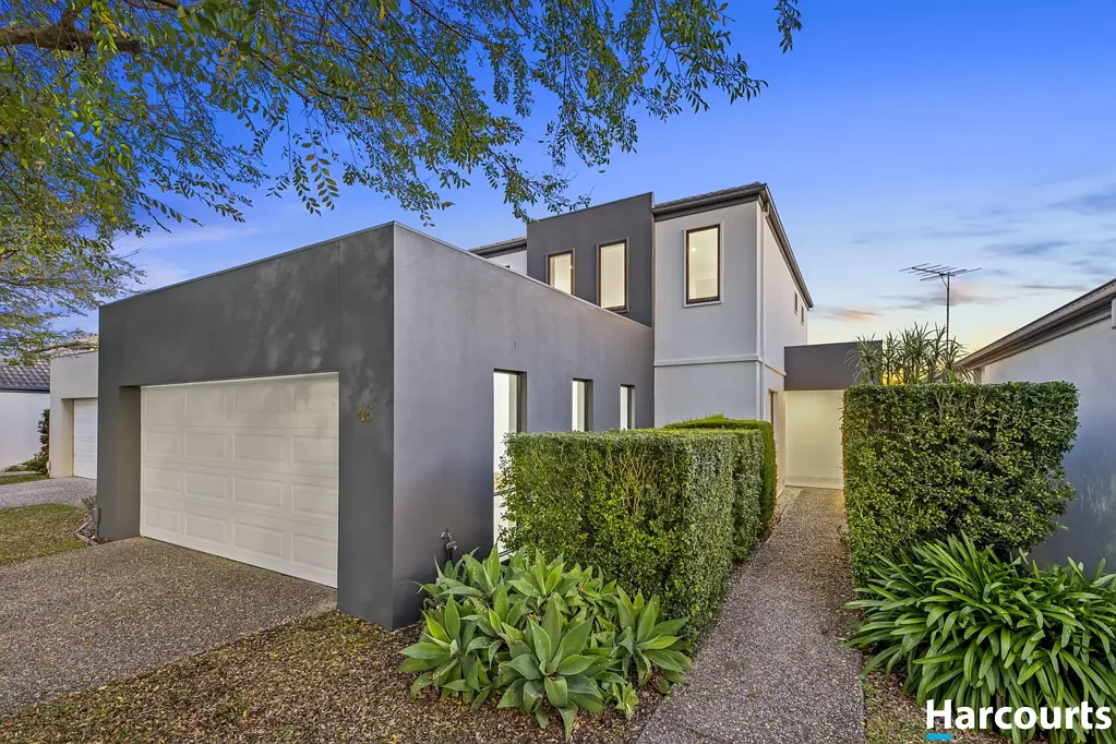 Rowville 3 Bedroom Recently Renovated in an Exclusive Estate