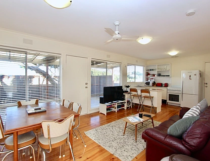 42 Sunderland Bay Road, Sunderland Bay, Traralagon , 3 rūma, 1 rūma horoi, House