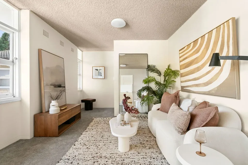 Summer Hill 2कमरा Freshly Updated Top Floor Apartment with Leafy Aspects