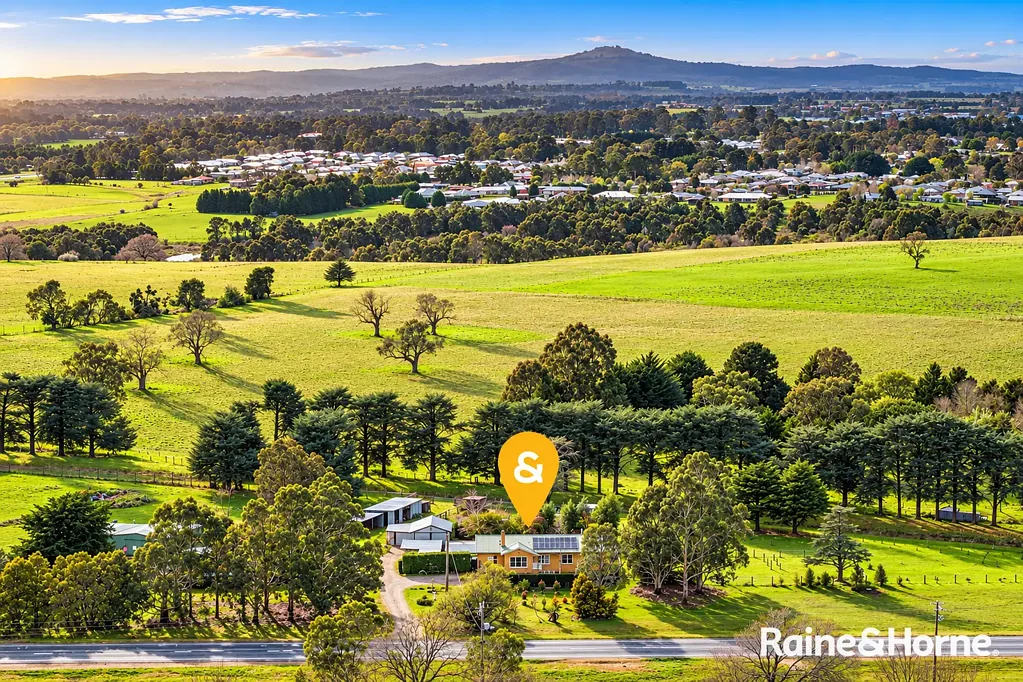 Ballan 4બેડરૂમ Acreage Living, Beautifully Updated & Just Minutes from Ballan