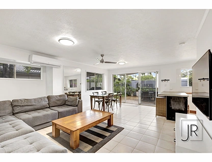 57 Savoy Drive, Broadbeach Waters, Gold Coast, 3 phòng ngủ, 2 phòng tắm, House