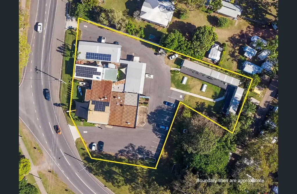 Tinana 20房  Exceptional Income-Producing Investment with Development Upside