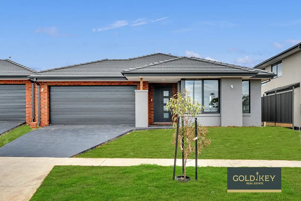 Spacious & Well-Equipped Family Home in Tarneit