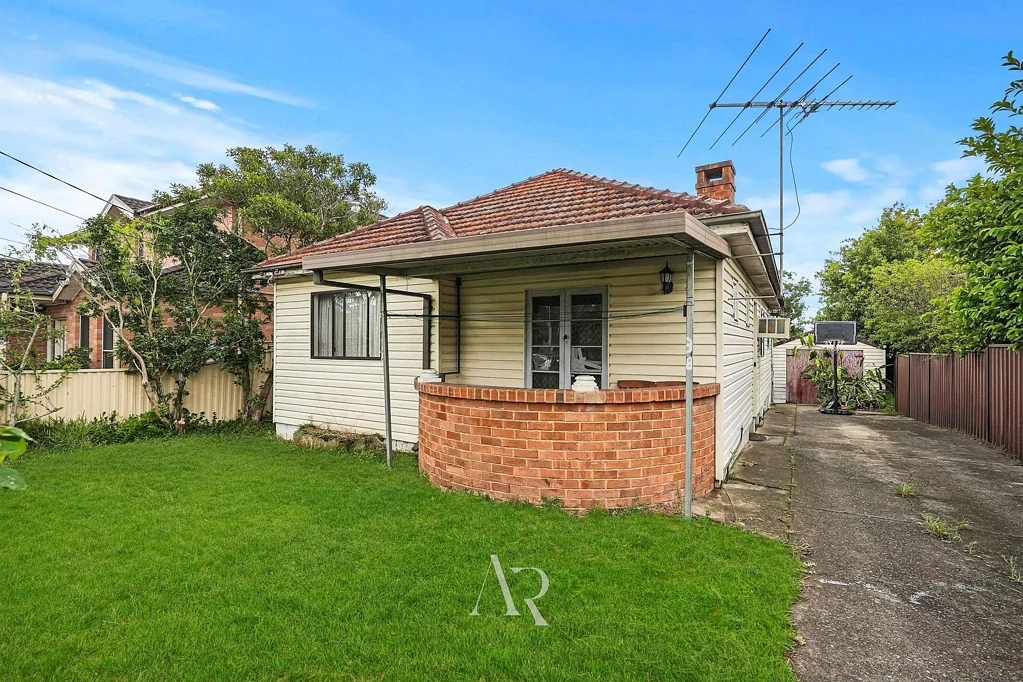 38 Waldron Road, Sefton, NSW 2162