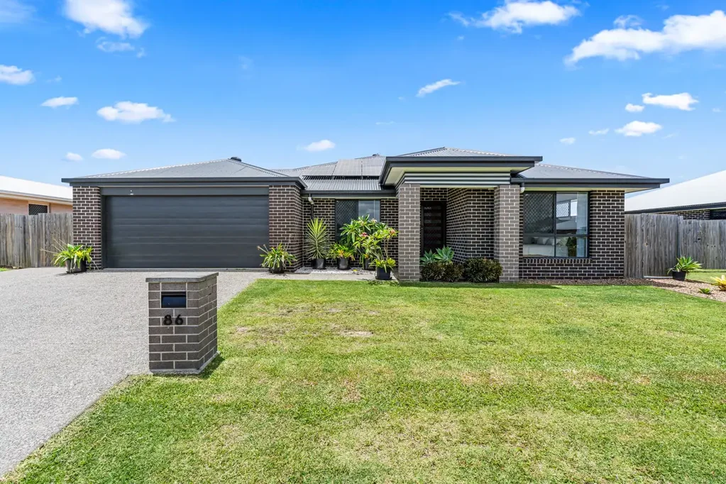 86 Frederick Circuit, Eli Waters, QLD 4655