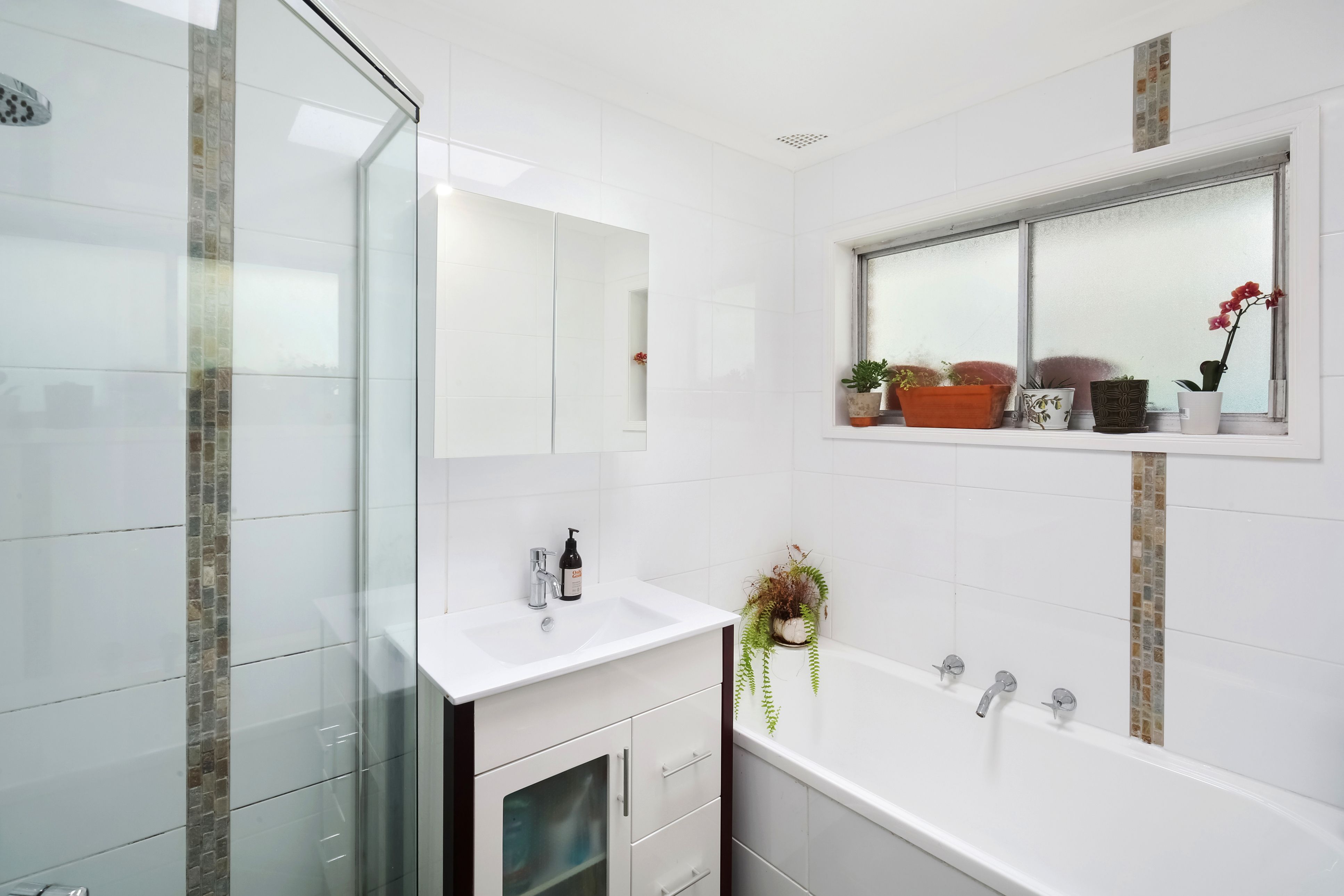 14 FIONA ST, POINT CLARE NSW 2250, 0 ห้องนอน, 0 ห้องน้ำ, House