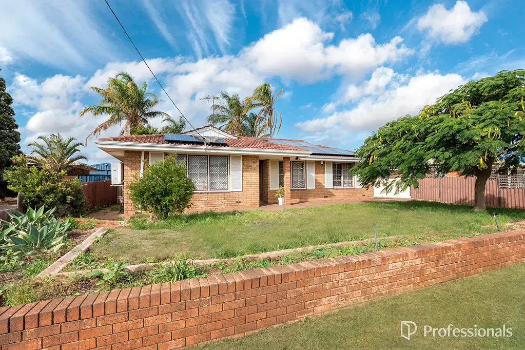 Spalding 3कमरा Move In Or Rent Out
