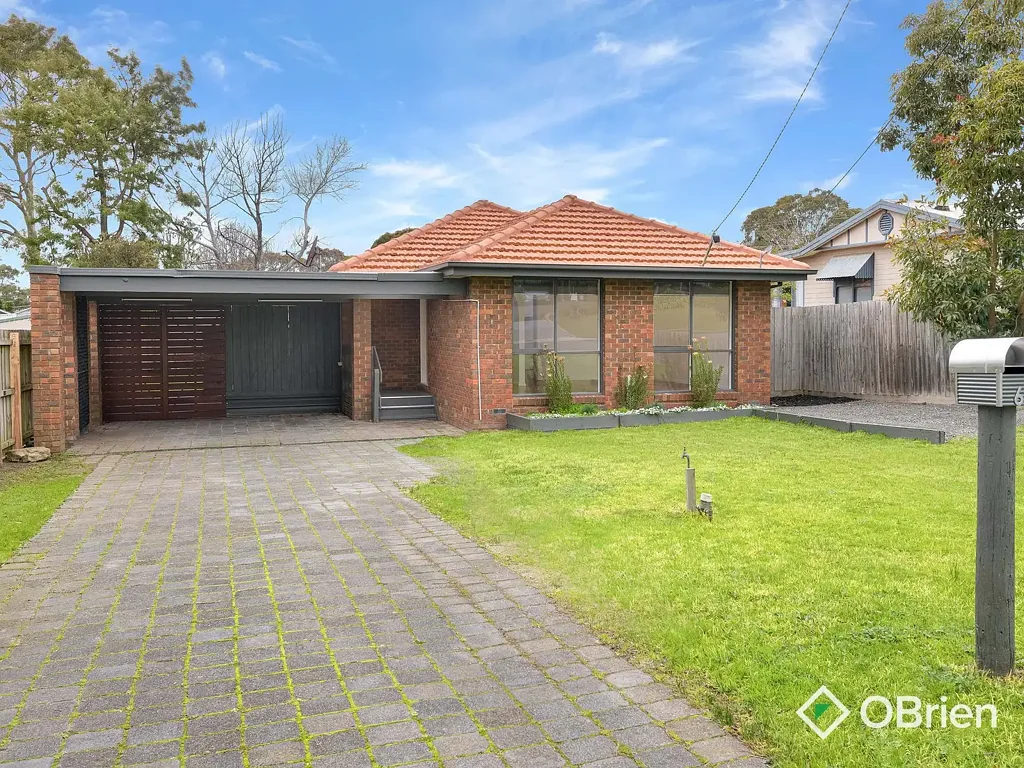Stylish Family Living in Prime Langwarrin Location