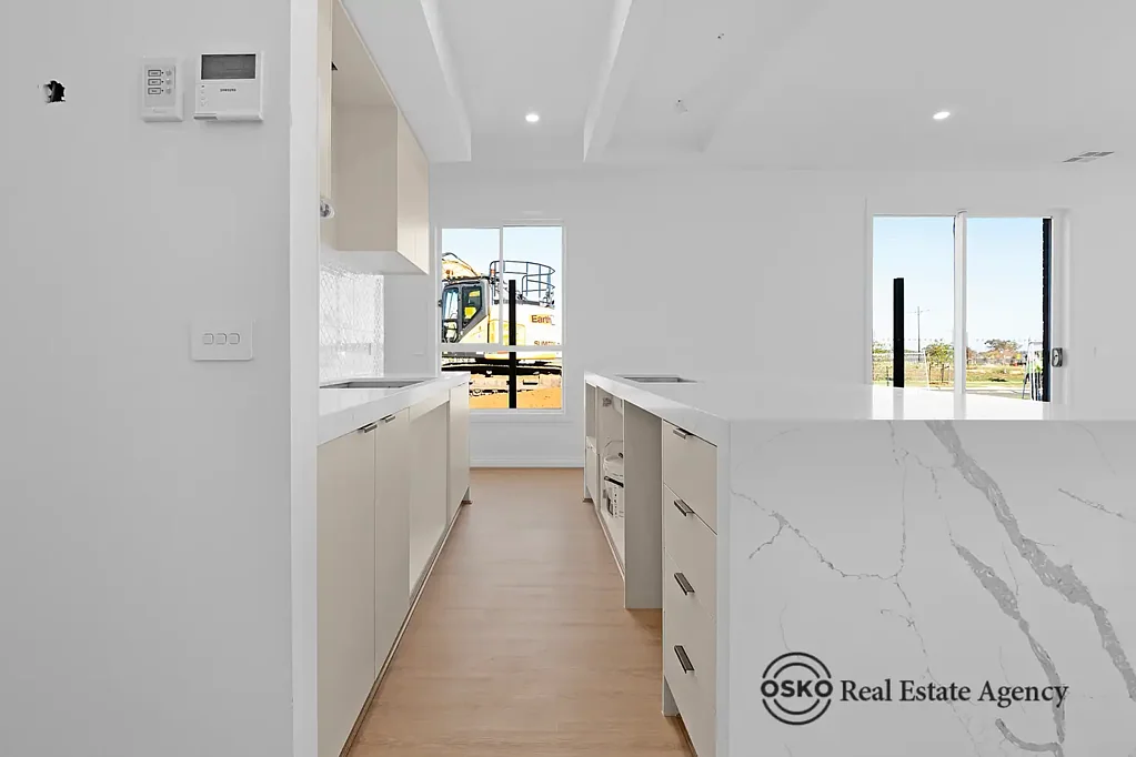 Strathtulloh 4બેડરૂમ Brand-New Living in a Growing Community Where Convenience is Just Doorsteps Away - Contact today !!!