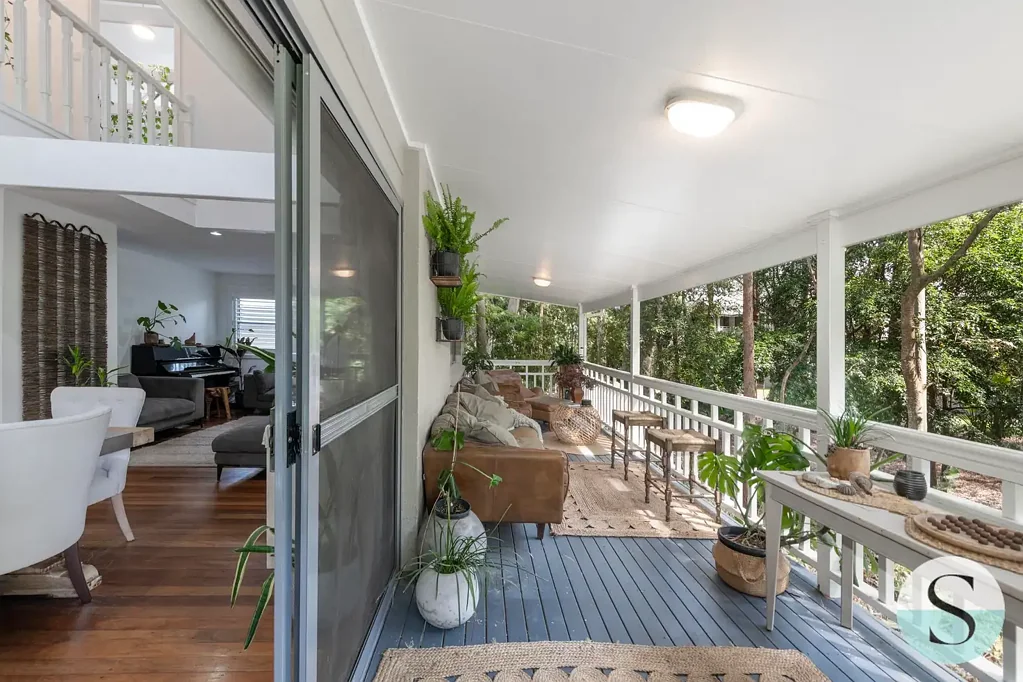Cams Wharf 3Zimmer Very Special, Freestanding Cottage with Leafy Arboretum Outlook, in a Lovely Quiet Setting, Stroll to the New Waterfront Tavern but Never Hear It!