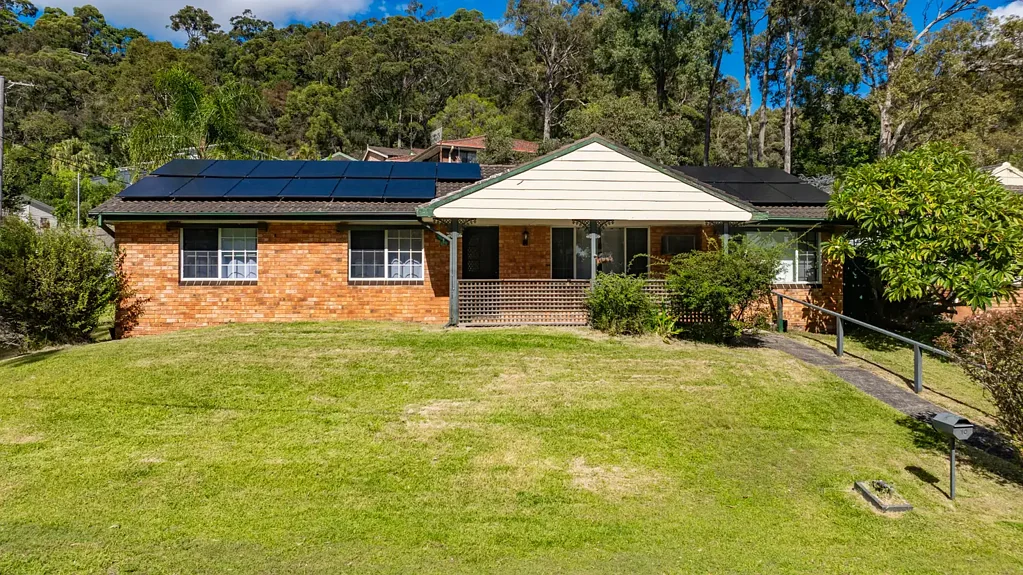 10 Lentara Road, Umina Beach, NSW 2257