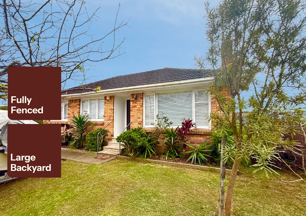 Family-Ready, Ample Parking & Fully Fenced  Dont Miss Out!
