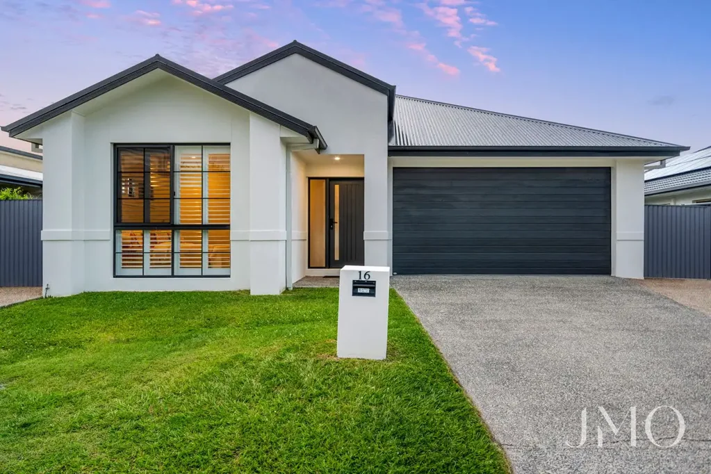 16 Benson Street, Ormeau, QLD 4208