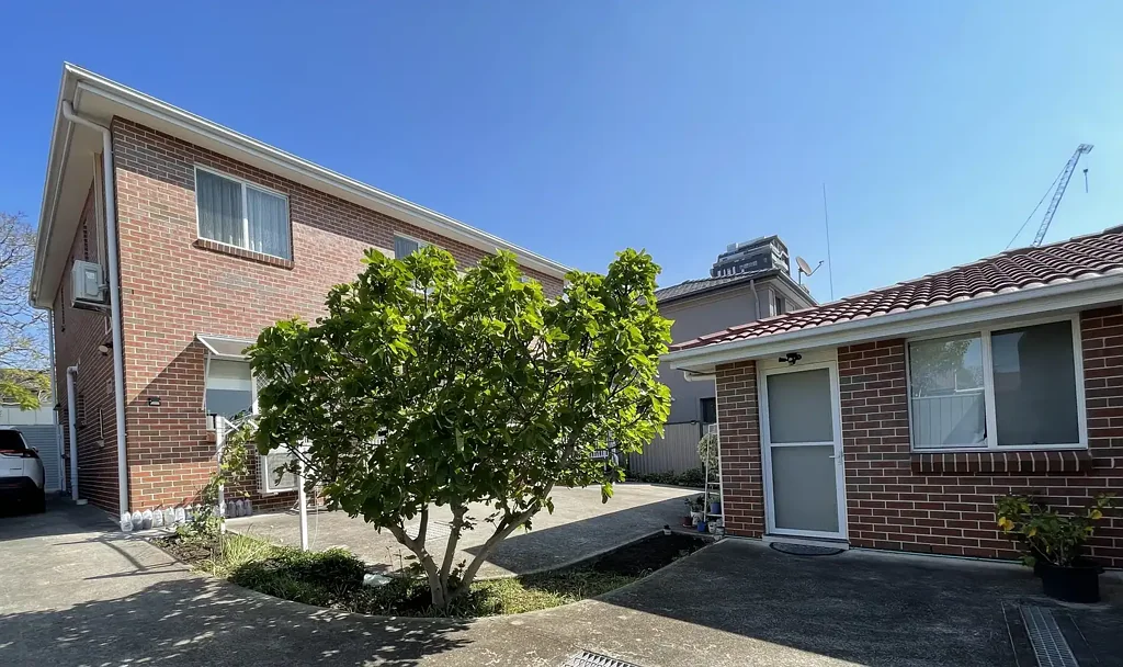 Furnished 2-bedroom granny flat house in the heart of Burwood