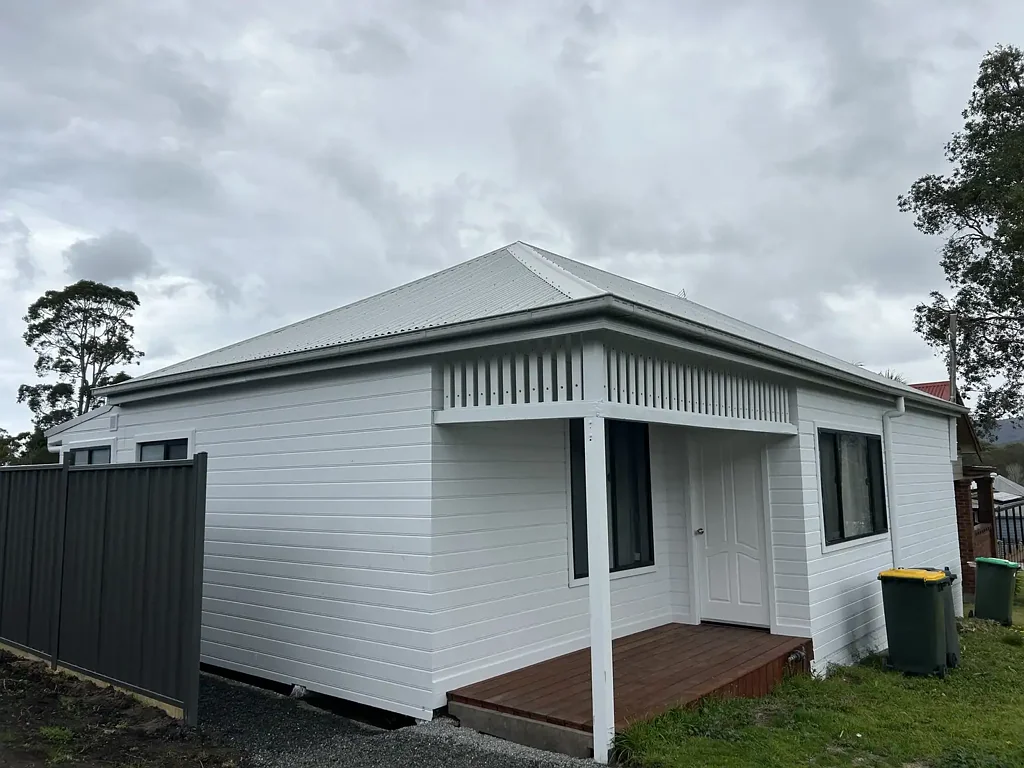 FRESHLY RENOVATED 4 BEDROOM HOME!