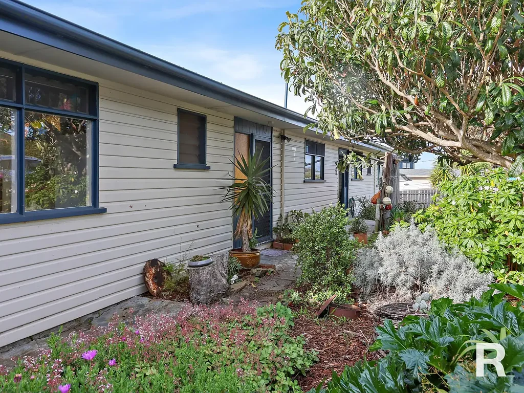 7 Makepeace Avenue, Bicheno, TAS 7215