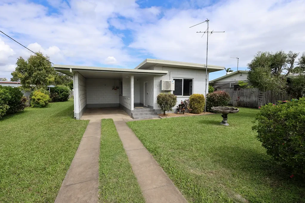 Brandon 3房  Solid, Neat home in Quiet Brandon Location