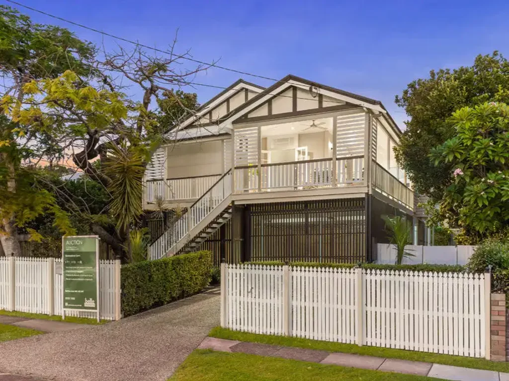 Renovated Stylish Queenslander