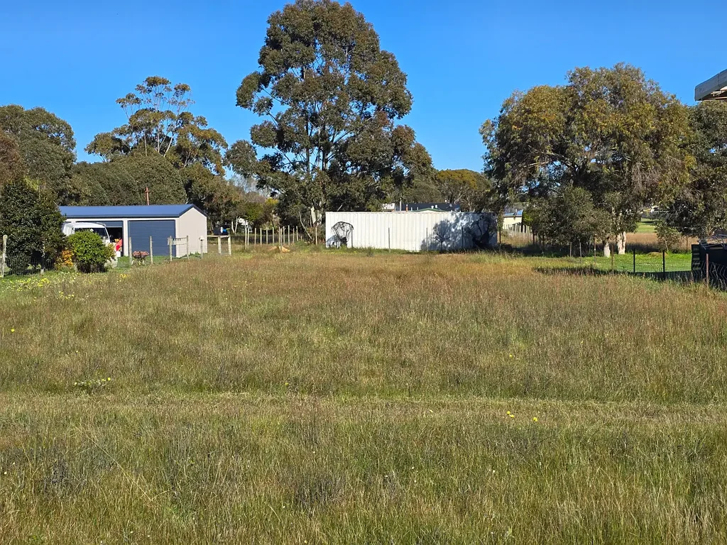 LOT 200/129 First Ave, Kendenup, WA 6323