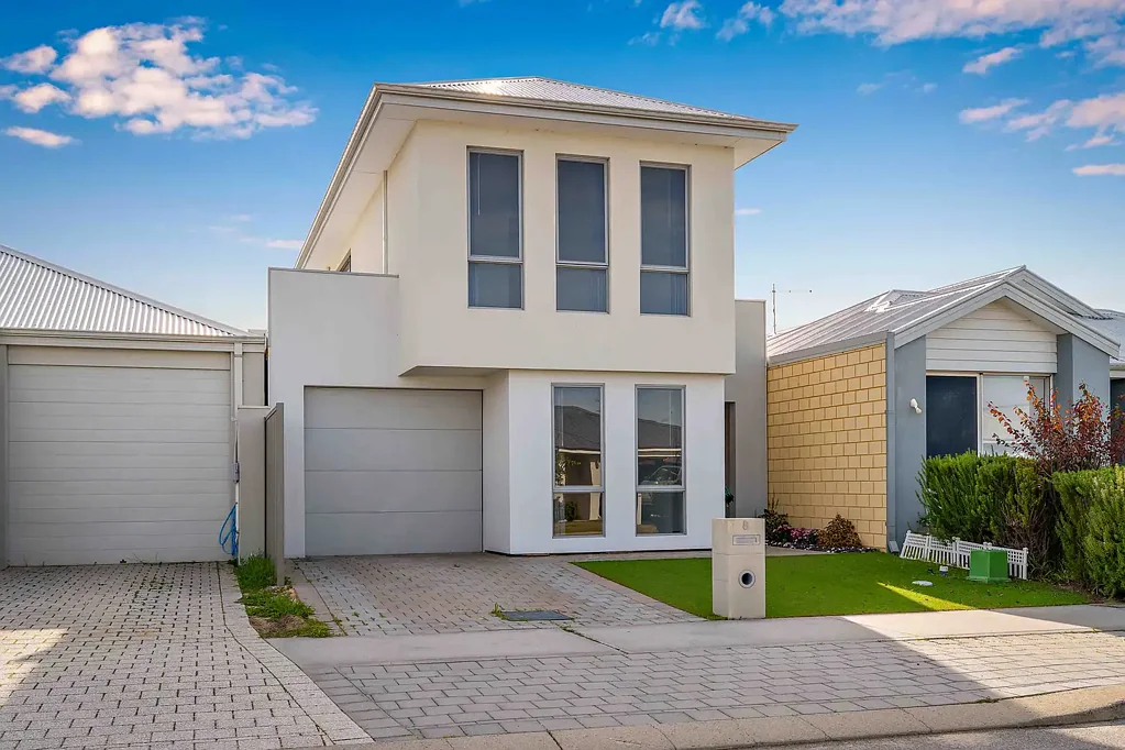 Piara Waters 4房  Modern 2020 Built Home! Low-Maintenance Living in a Prime Piara Waters Location