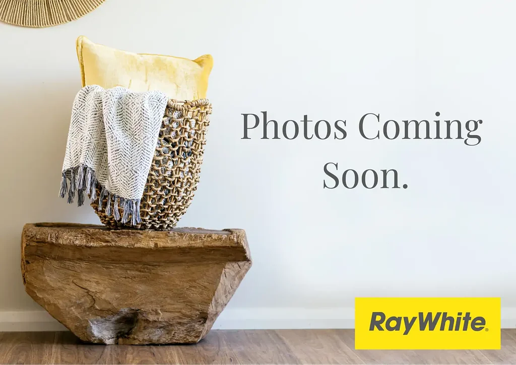 Freshly Updated Home in Quiet Shelly Beach Location