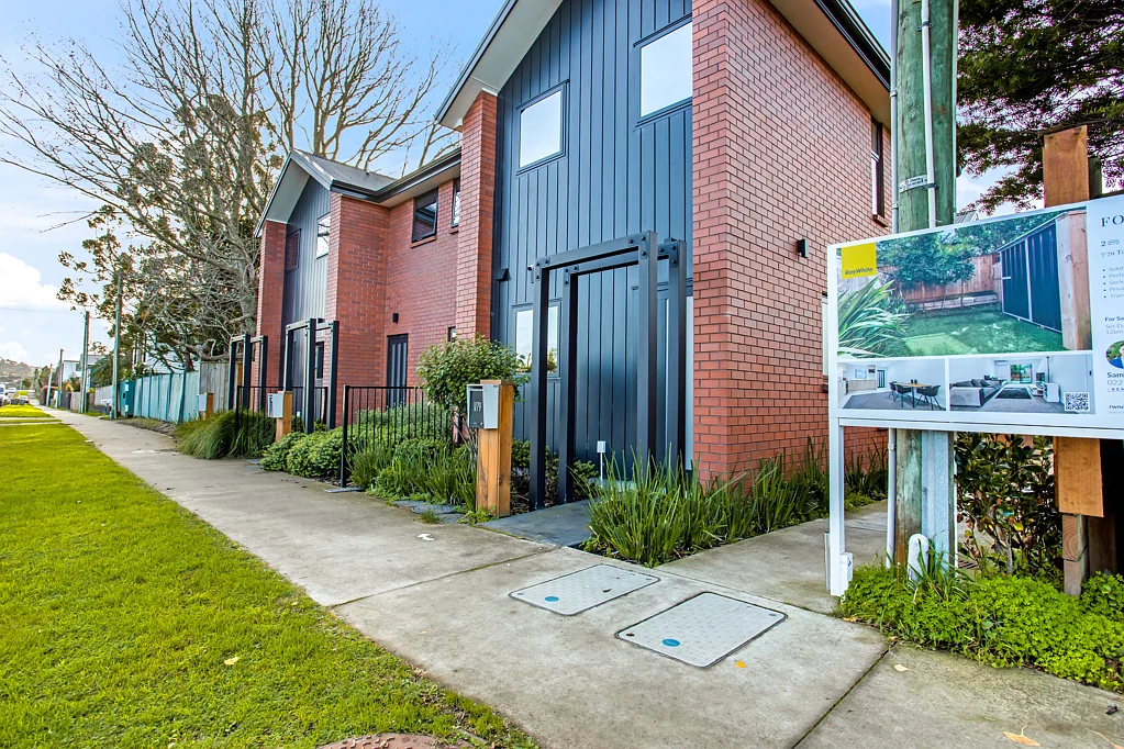 Te Atatu Peninsula 2Kwarto Luxurious Bolthole or Rent Machine