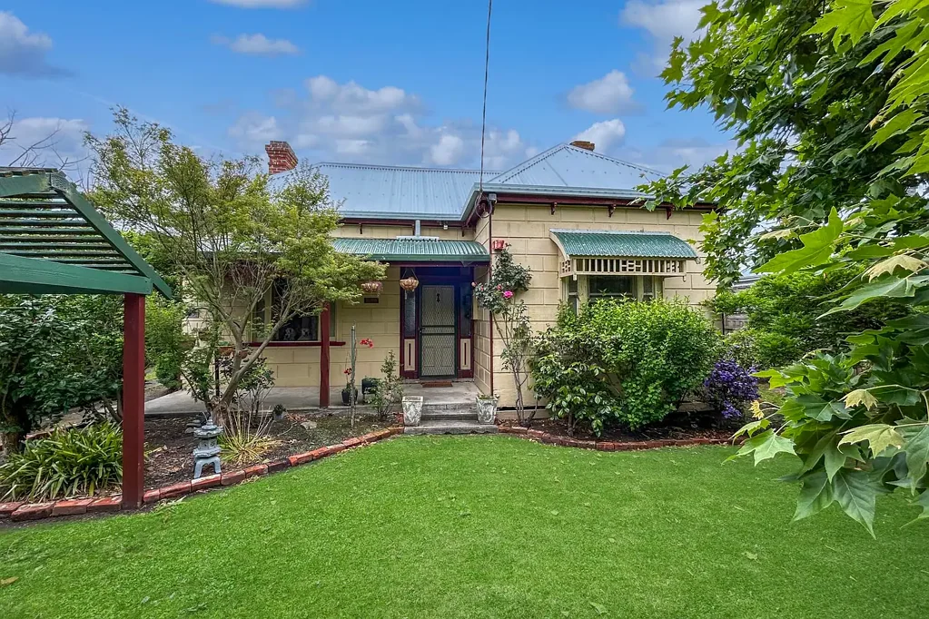 39 Nicol Street, Yarram, VIC 3971