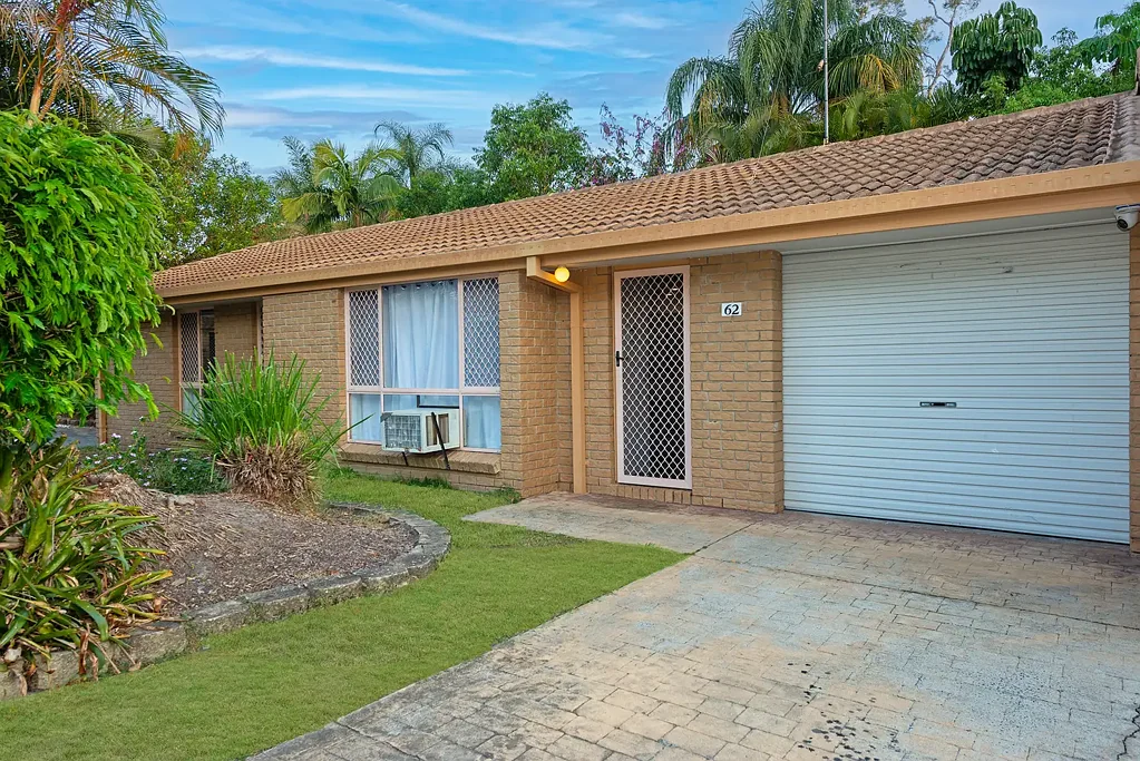 Coombabah 3Phòng ngủ RARE 3 BEDDER WITH SIDE ACCESS!