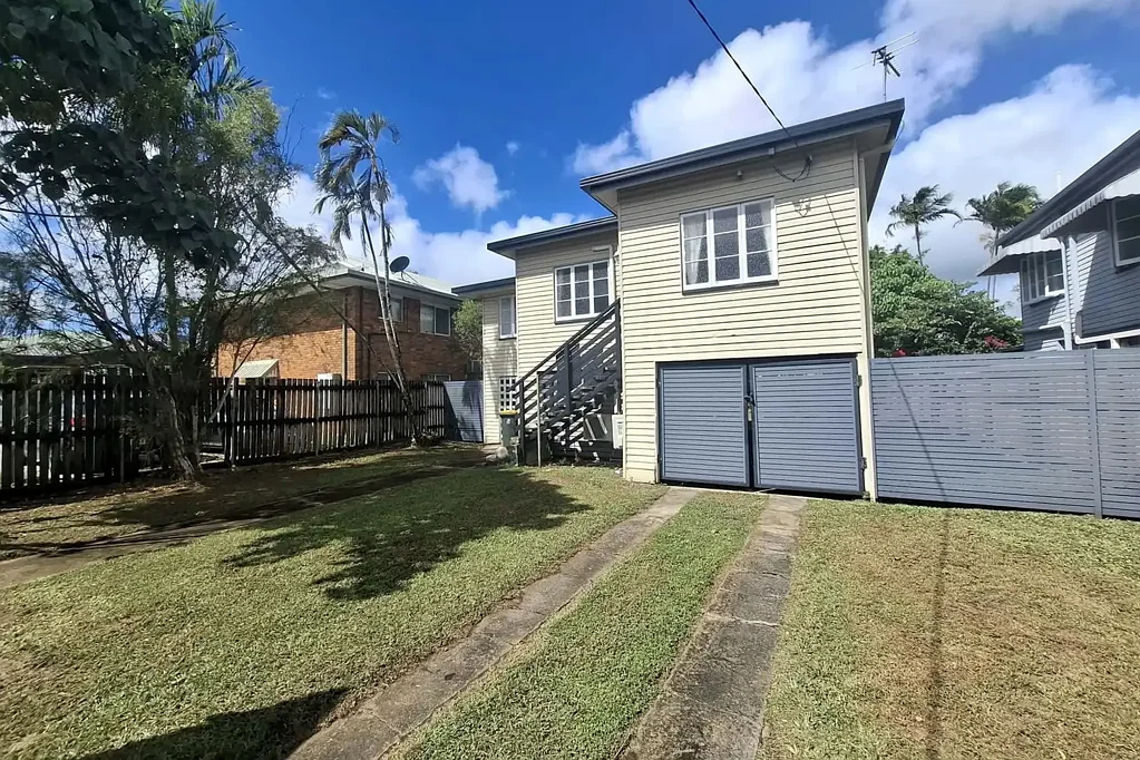 High-set Queenslander - Close To Cairns CBD!