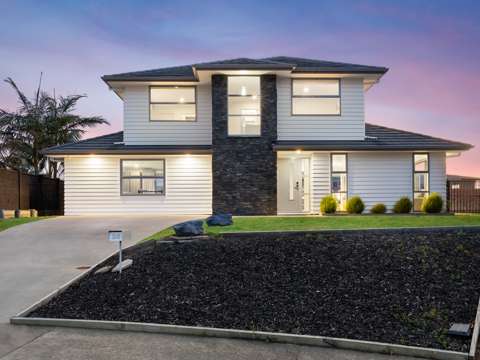 Gulf Harbour 4房  A Perfect Blend of Style, Space, and Seaside Charm