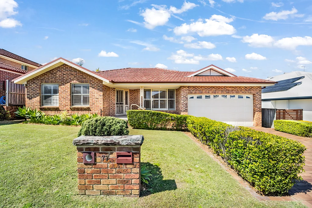 77 Sir Joseph Banks Drive, Bateau Bay, NSW 2261