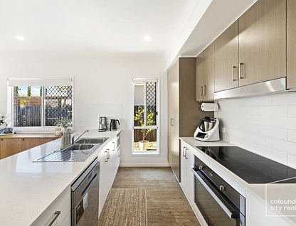 94 Charlotte Avenue, Nirimba, QLD 4551, 4部屋, 2バスルーム, House