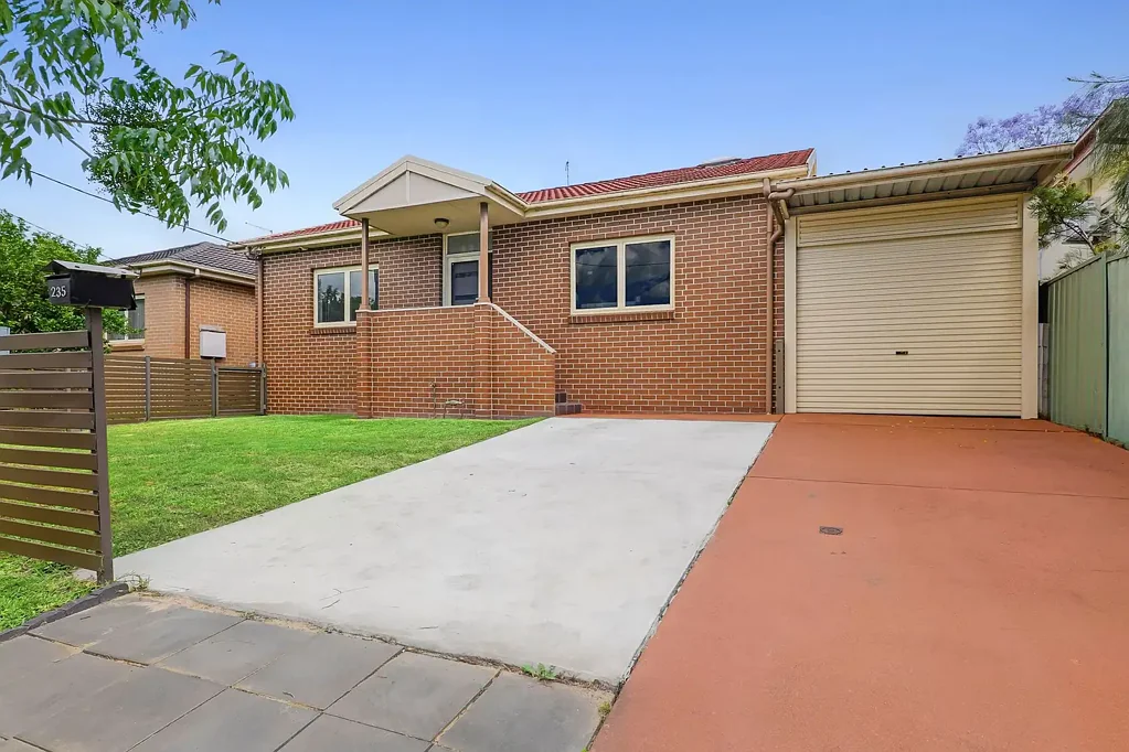235 Macquarie Street, South Windsor, NSW 2756