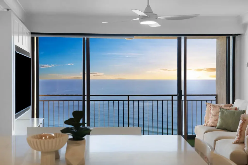 Palm Beach 2غرفة نوم Sub-Penthouse Living with Uninterrupted Coastal Views