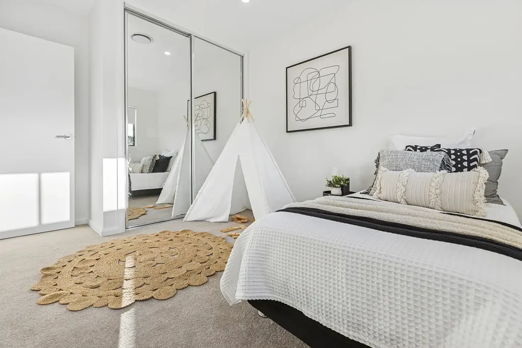 Murarrie 4 Bedroom NORTH FACING ACCESS FRIENDLY