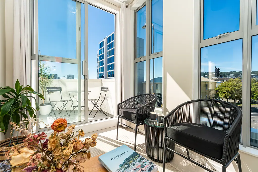 Te Aro 3Habitaciones NO BODY CORPORATE & VERY SUNNY TOWNHOUSE