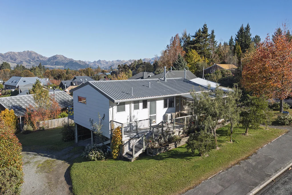Hanmer Springs 2 Bedroom Views, Location & Opportunity