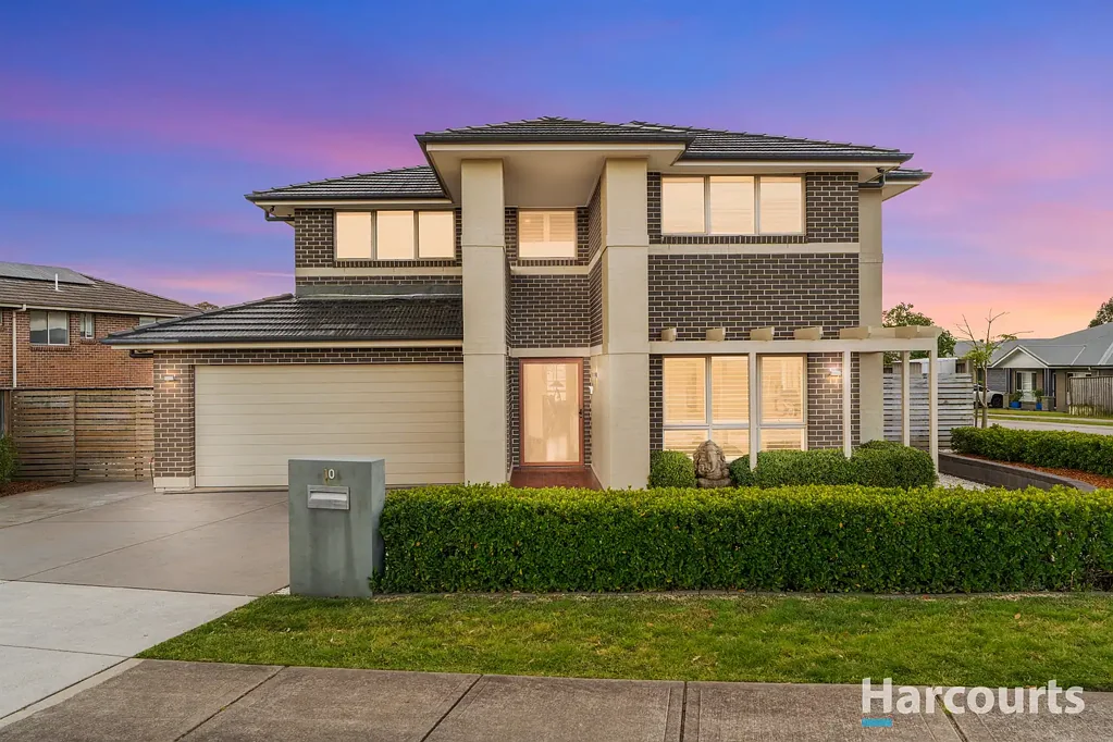 Fletcher 6Kwarto Prestige Family Living with Pool, Spa & Sophisticated Entertaining