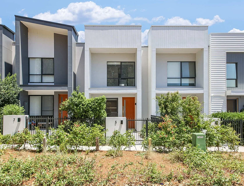 5 Milkmaids Lane, Denham Court, Macarthur Region, 2 habitaciones, 2 baños, Townhouse